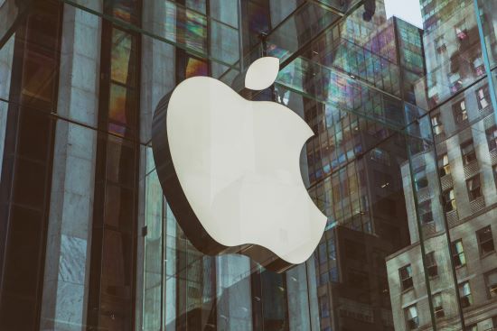 Apple Cuts Losses On Electric Vehicle Project